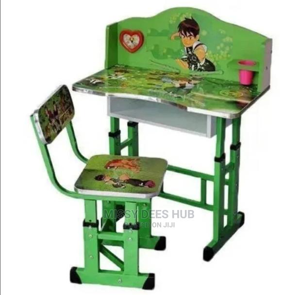 Adjustable Study Desk for Kids · Photo 1