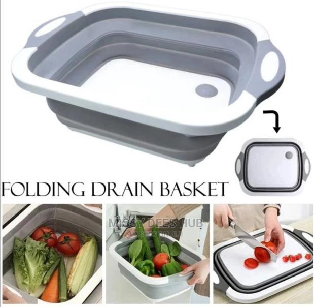 Foldable or Collapsible Chopping Board · Photo 8