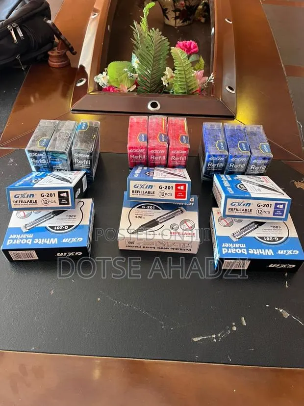 Refillable Whiteboard Markers Gxin · Photo 1
