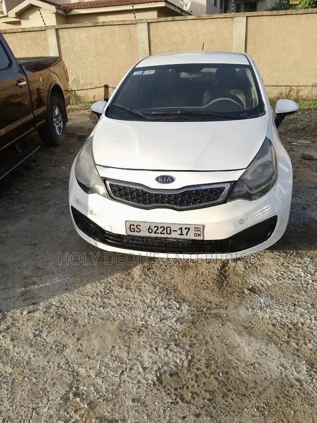 Kia Rio EX 4dr Sedan (1.6L 4cyl 6A) 2013 White · Photo 1