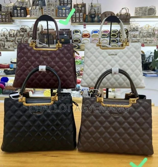 Luxury Quilted Ladies Handbag - Wine · Photo 1