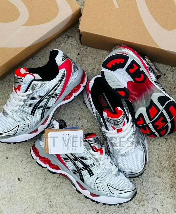 Asics Leader · Photo 1
