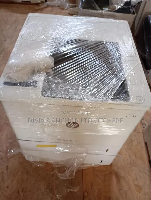 HP M608 Printer · Photo 1
