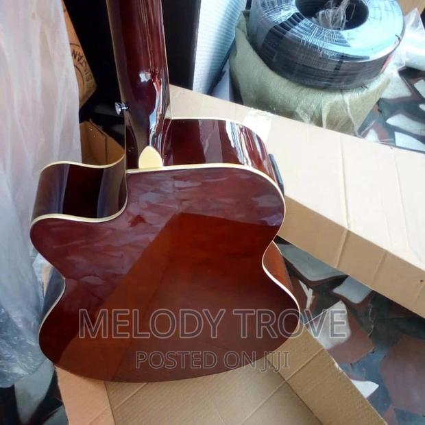 Semi-Acoustic Guitars for Sale(YAMAHA) · Photo 3