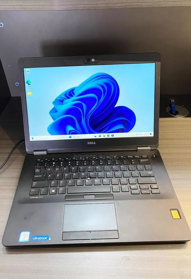 Laptop Dell Latitude E7470 8GB Intel Core i5 SSD 256GB · Photo 1