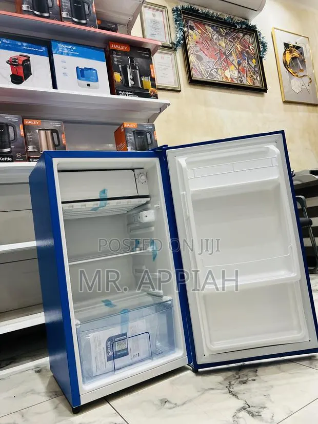 Choose Pearl Single Door Table Top Fridge(Blue)80liters · Photo 1