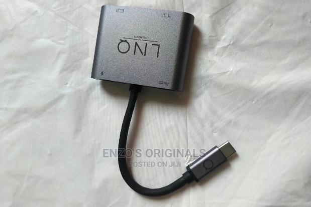 USB-C to HDMI VGA Adapter · Photo 3