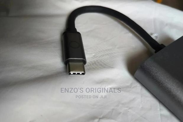 USB-C to HDMI VGA Adapter · Photo 2