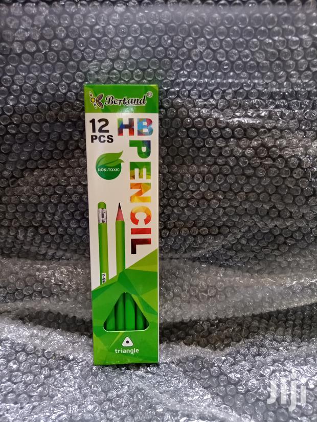 Hb Pencil With Eraser · Photo 1
