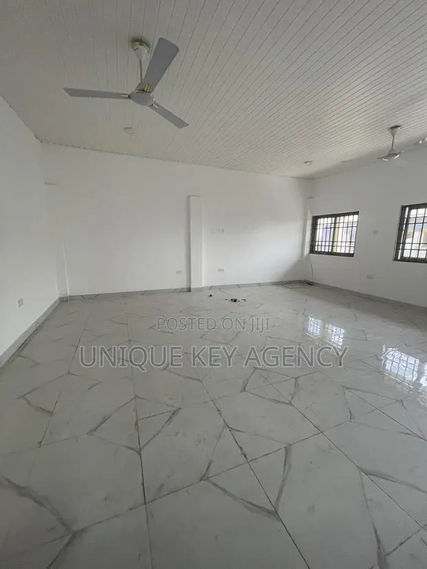 3bdrm Apartment in Unique Key Agency, Spintex for rent · Photo 1