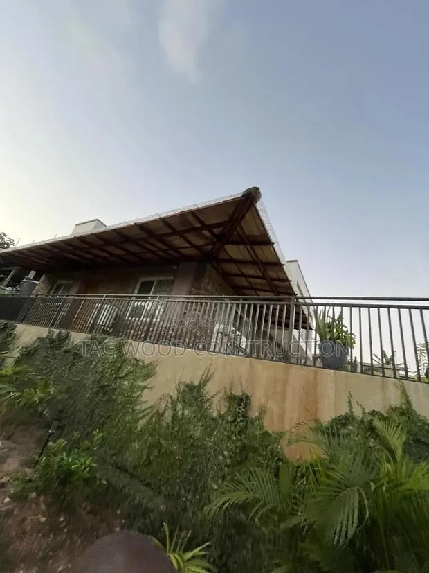 Hanging Pergola Outdoor · Photo 2