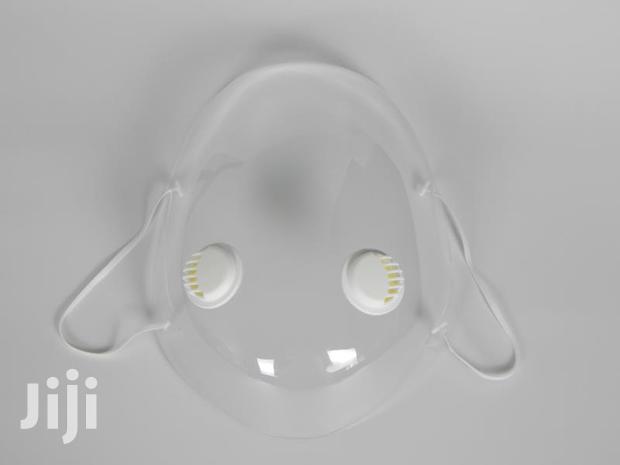Medical Grade Face Shield · Photo 2