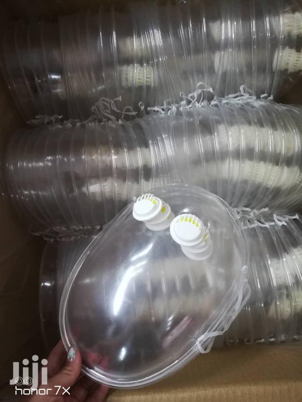 Medical Grade Face Shield · Photo 3
