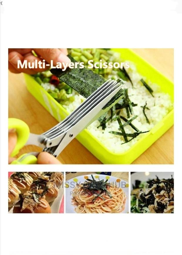 5 Layers Multi-Functional Kitchen Scissors · Photo 6