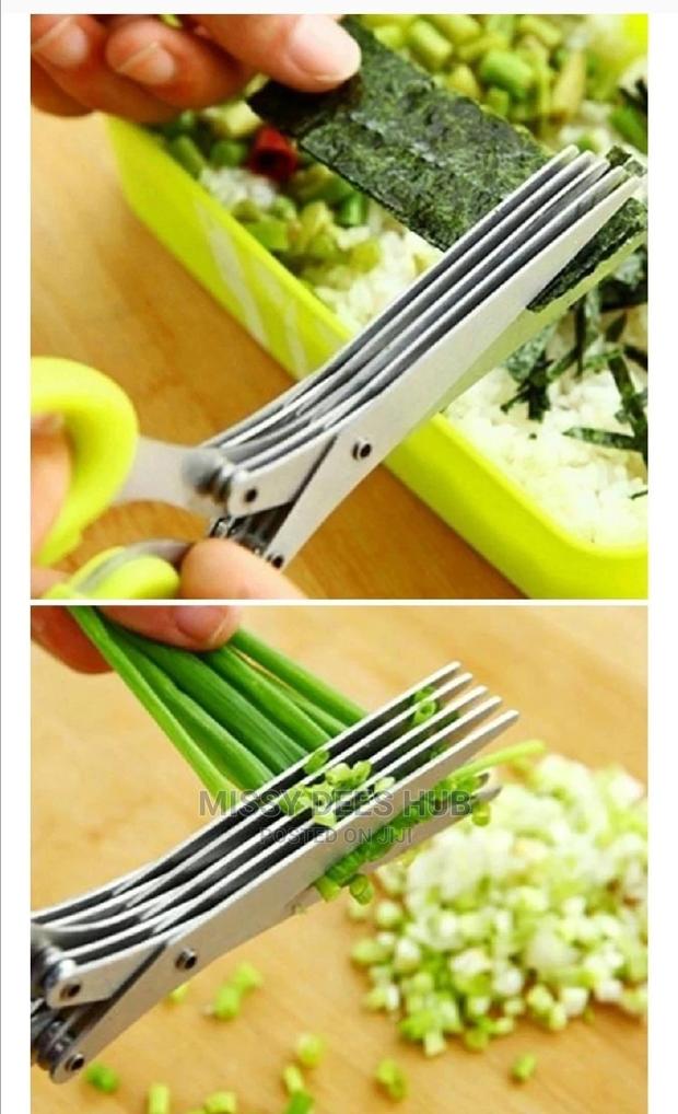 5 Layers Multi-Functional Kitchen Scissors · Photo 8