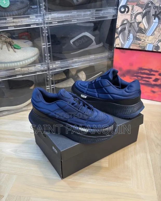 BOSS Void Runn Quilted Blue and Purple Upperchunky Black BOSS · Photo 1