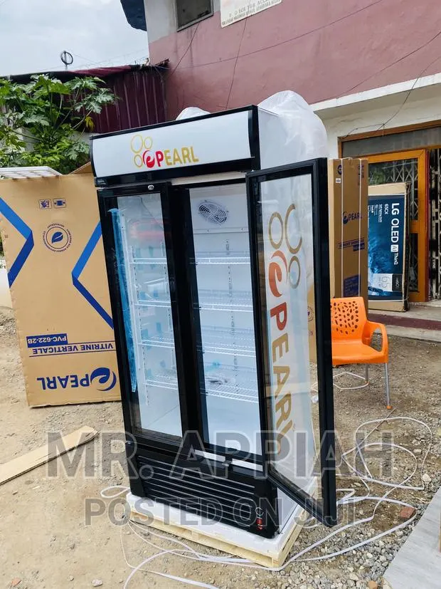 Energy and Cost Saving Pearl 500L PVC 622-2b Display Fridge · Photo 1