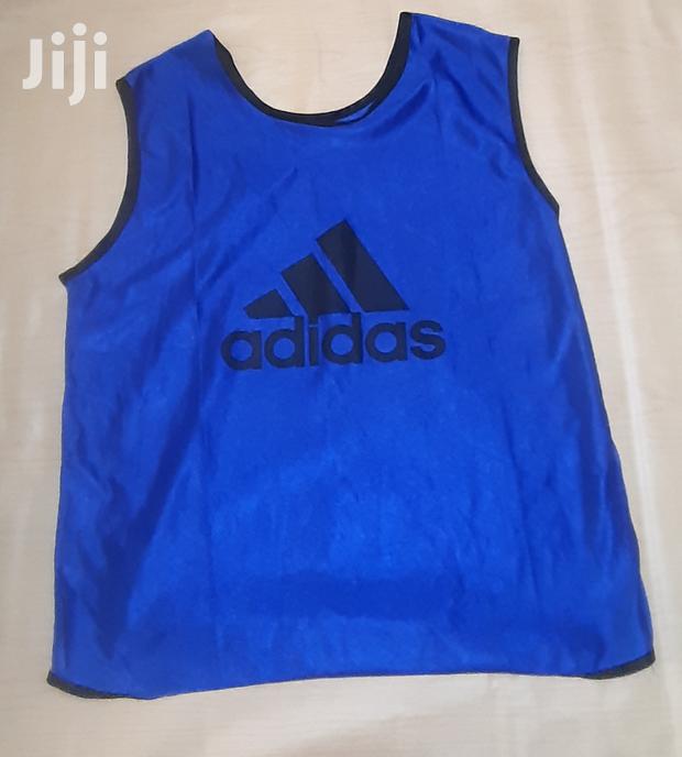 Set of Bibs · Photo 3