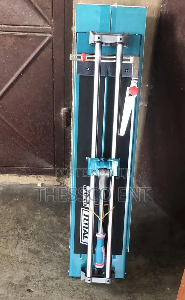Tile Cutter Machine · Photo 1
