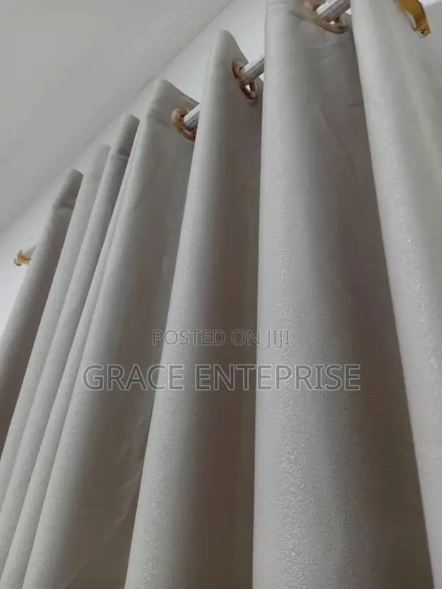 High Quality Blackout Curtains in Diff Colors · Photo 1