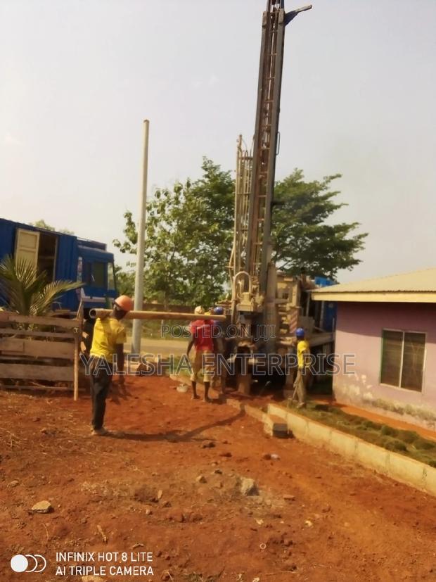 Affordable And Quality Borehole With Submersible Pump · Photo 2