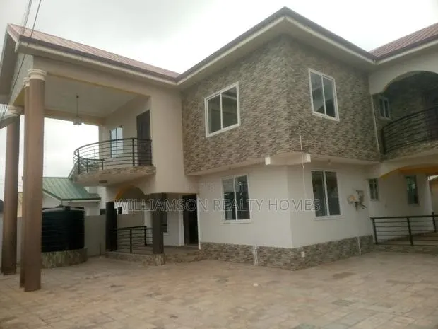 5bdrm Duplex in Tempo Estate Area, Spintex for rent · Photo 1