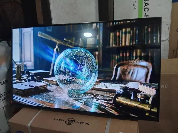 Samsung F6000f 43 Inch Smart Tv Bright Clear Display Tv · Photo 1