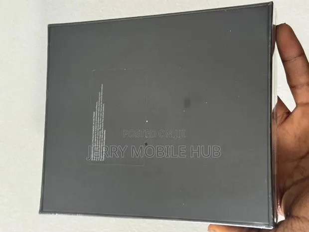 New Samsung Galaxy Z Fold6 256 GB Black · Photo 1