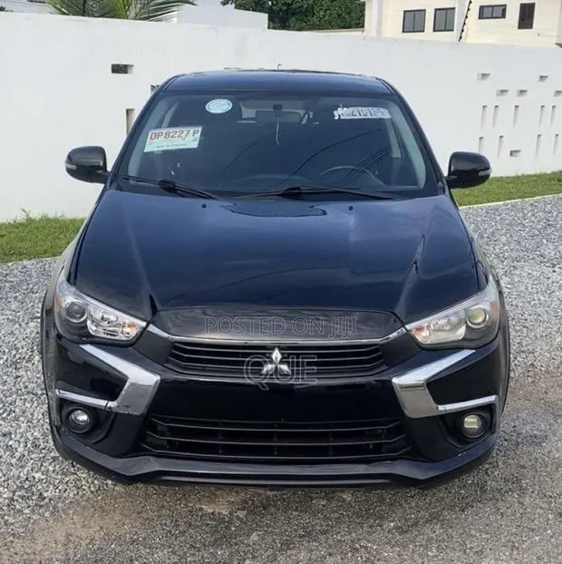 Mitsubishi Outlander Sport 2.0 ES 2016 Black · Photo 1
