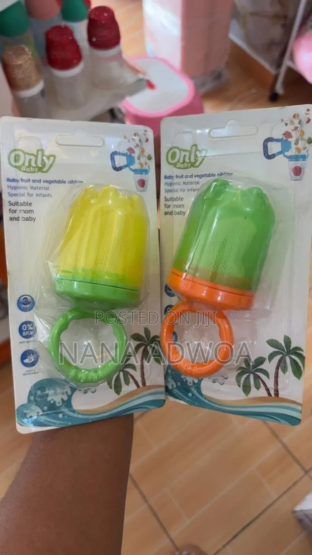 Baby Fruit Feeder · Photo 1