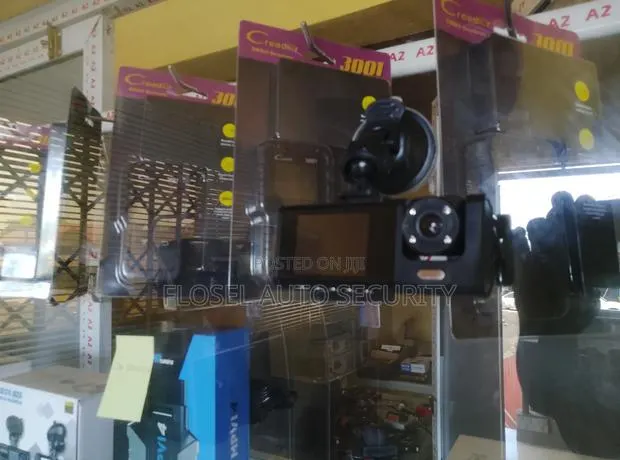 Car Dash Cam · Photo 1