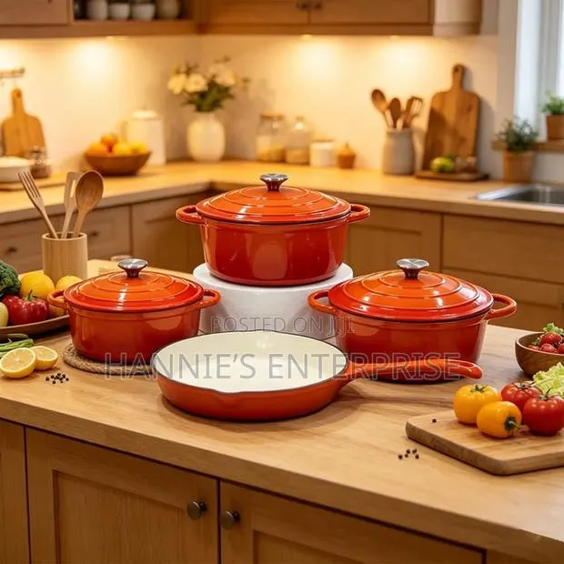Cast Iron Cookware Set · Photo 1
