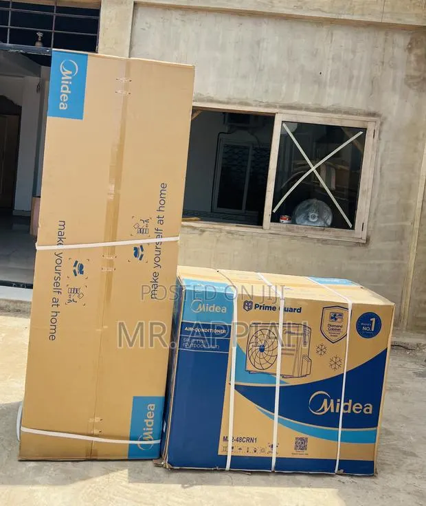 Sleek and Slim Midea 3.5hp Floor Standing Air Conditioner · Photo 1