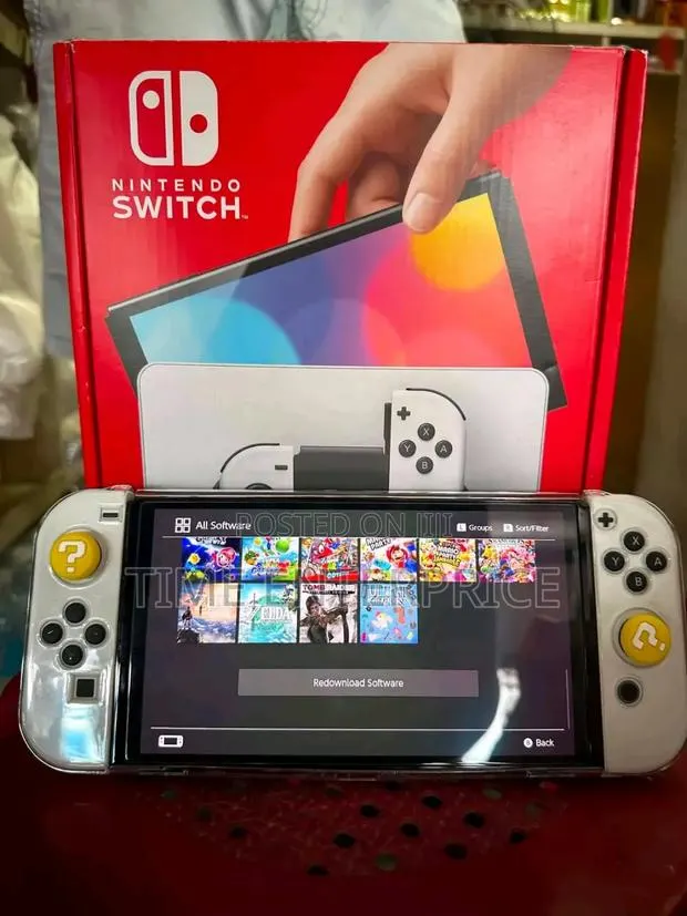 Nintendo Oled With Games · Photo 1