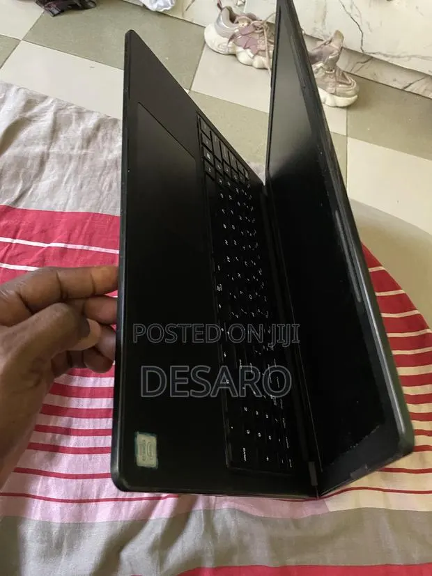 Laptop Dell 8GB Intel Core i3 SSD 128GB · Photo 1