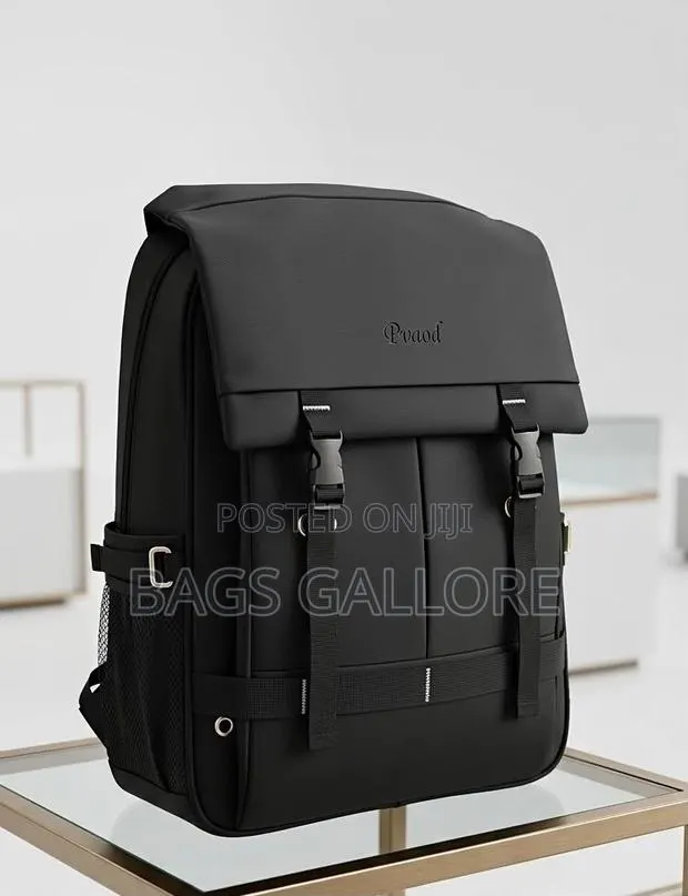 Simple Backpack · Photo 1