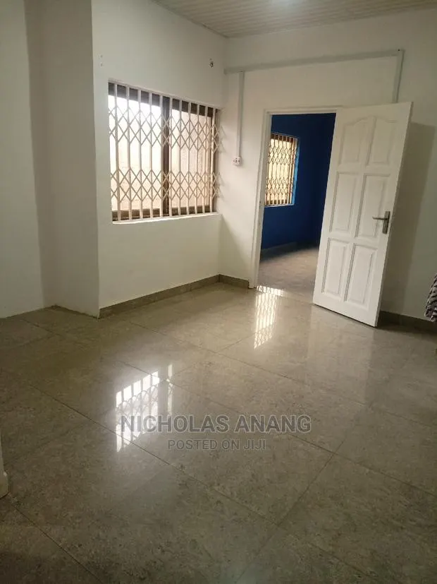 1bdrm House in The Dorns Properties, New Town for rent · Photo 1