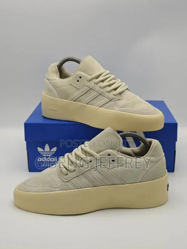 Original Adidas Fear of God Beige · Photo 1