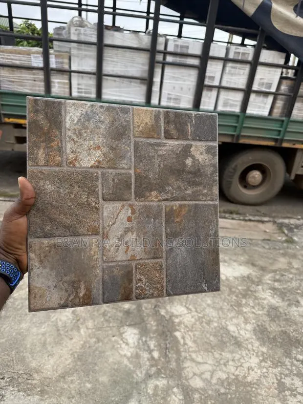 Spanish Terracotta Compound Tiles · Photo 1
