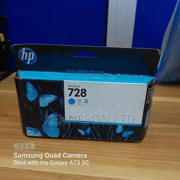 Hp Plotter Ink 728 · Photo 1