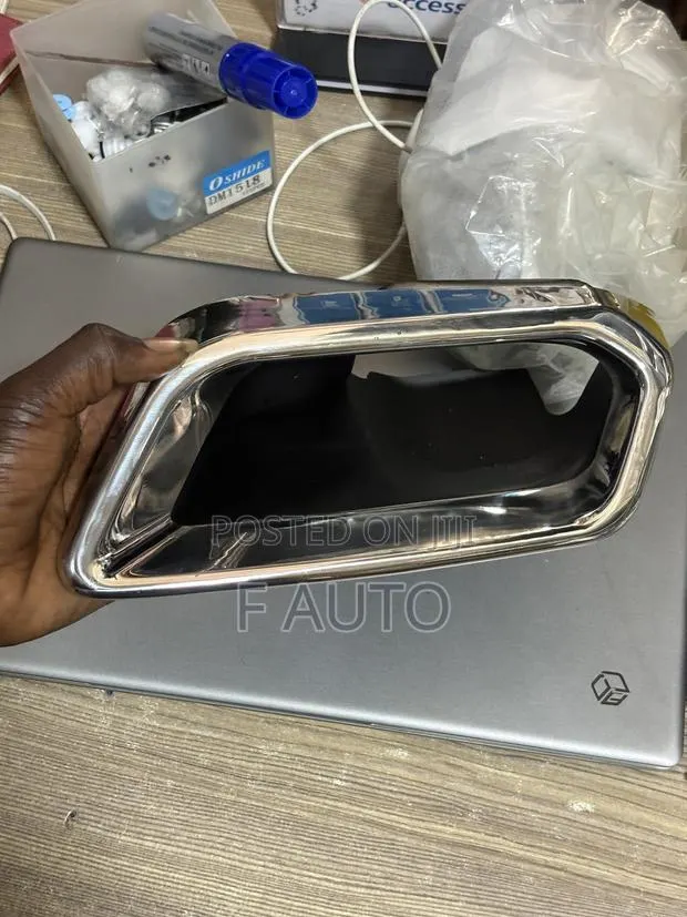 CRV 2023,2024,2025,2026 Back Bumper EXHAUST MOUTH · Photo 1