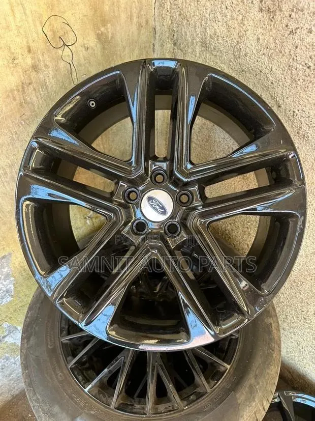 Brandnew Alloy Rim 20 for Ford Explorer · Photo 1