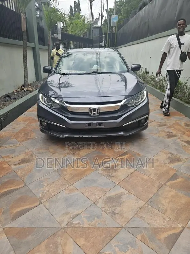 Honda Civic EX-T 4dr Sedan (1.5L 4cyl) 2017 Gray · Photo 1