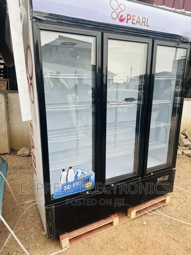 Pearl PVC-150 Three Doors White. · Photo 1