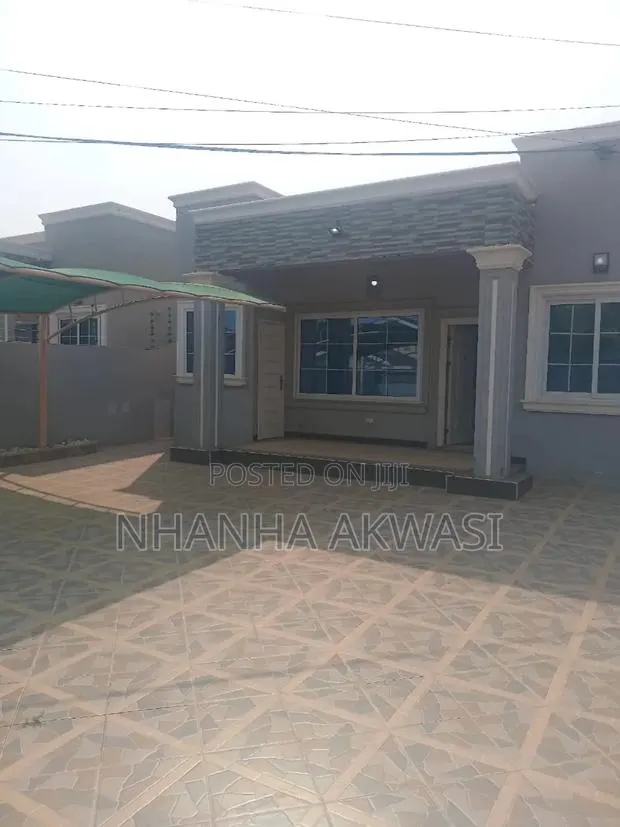 3bdrm House in Spintex Coastal, Tema Metropolitan for rent · Photo 1