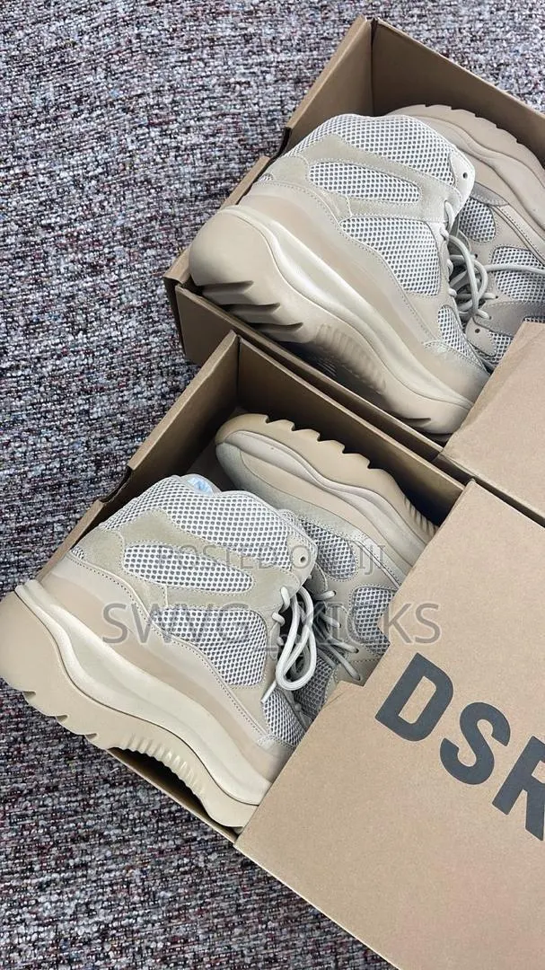 Adidas Yeezy Desert Boot Rock · Photo 1