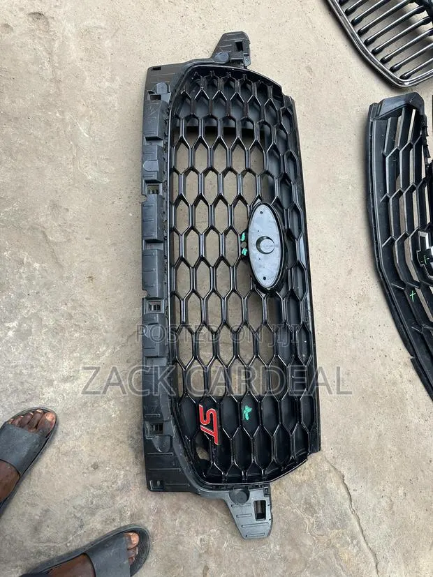 Ford Explorer 2026 Front Grill Available · Photo 1