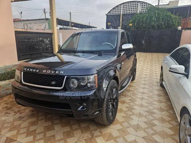 Land Rover Range Rover Sport Supercharged 4x4 (5.0L 8cyl 6A) 2012 Black