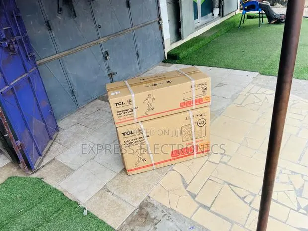 Newly Sealed in Box TCL 2.5hp Slit R410 Gas White · Photo 1