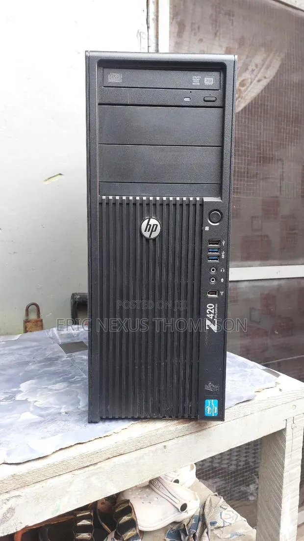 Desktop Computer HP Z420 8GB Intel Xeon HDD 500GB · Photo 1